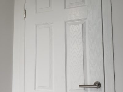 Sobna vrata bijela